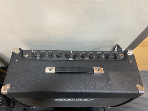 Store Special Product - Traynor - YCV50B